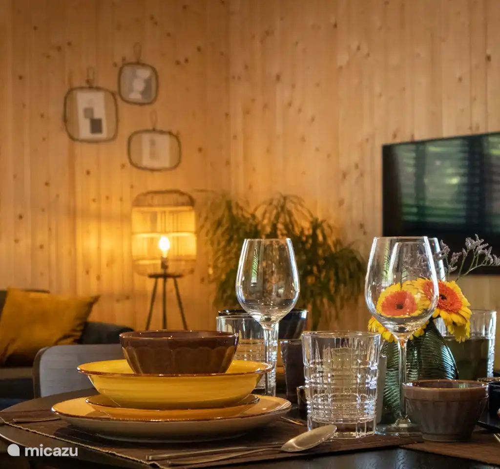 Guest house 542909 - Holiday property Vechtstreek - Huisje Jipué met bubbelbad/sauna
