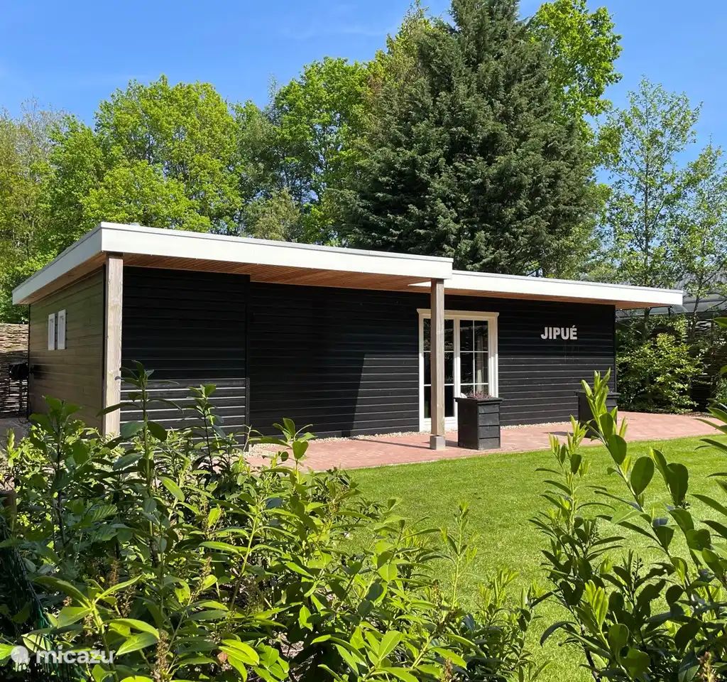Guest house 542909 - Holiday property Vechtstreek - Huisje Jipué met bubbelbad/sauna