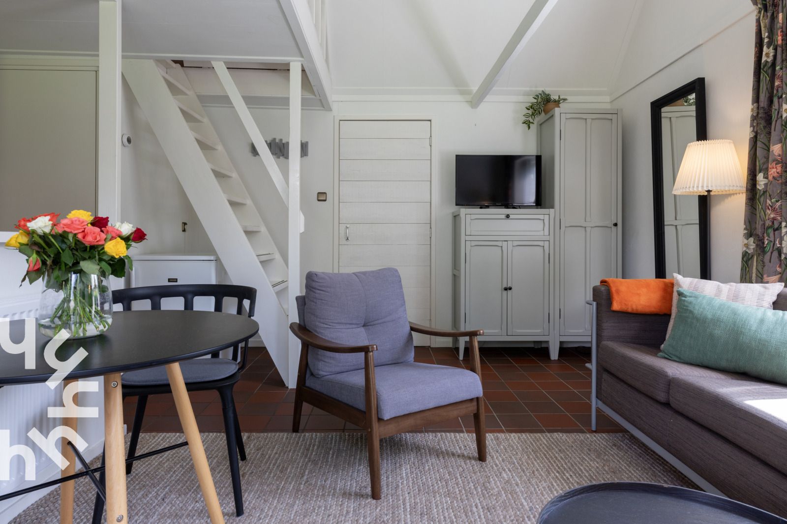 Drones shot van OV270 vakantiehuis in Giethoorn, prachtig gelegen in Noordwest Overijssel.