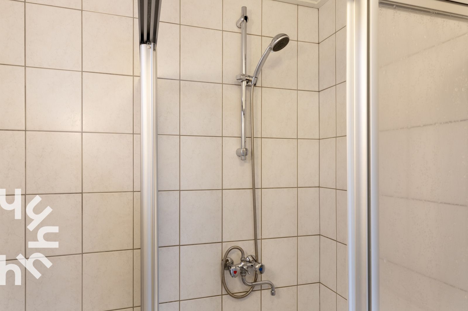 Sicherheitsgitter an der Treppe im Ferienhaus OV117 in Giethoorn, Nordwest Overijssel, ideal fuer Familien.