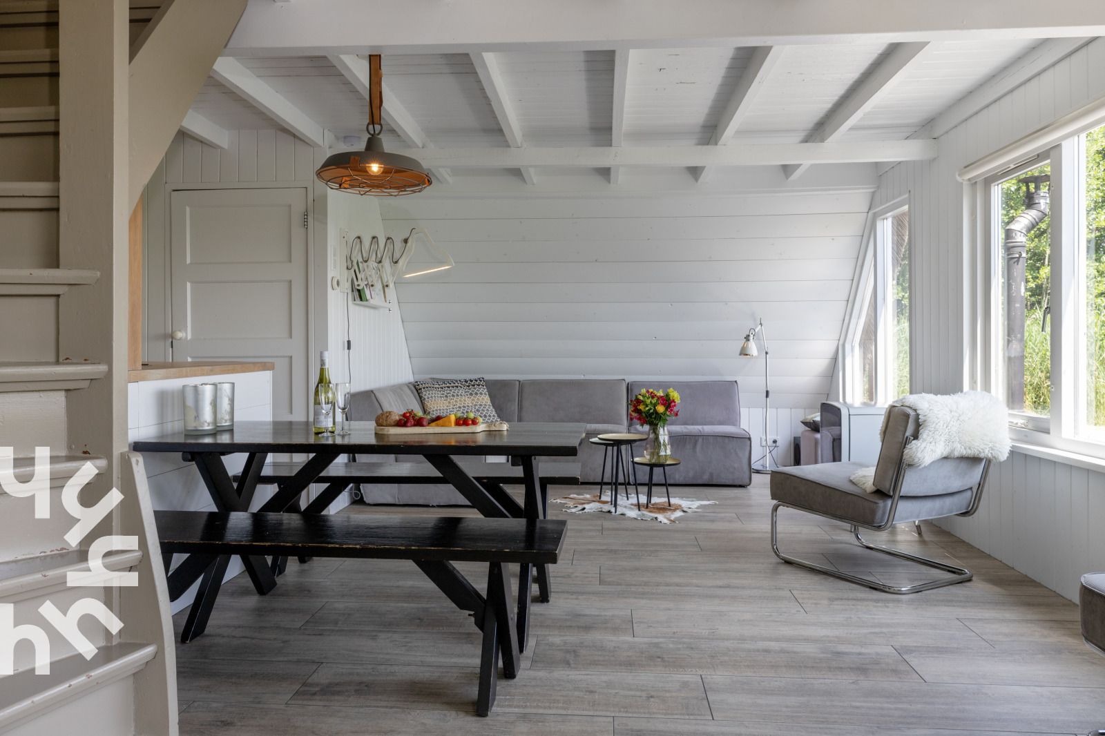 Essecke im Ferienhaus OV465, Giethoorn, mit moderner Einrichtung.