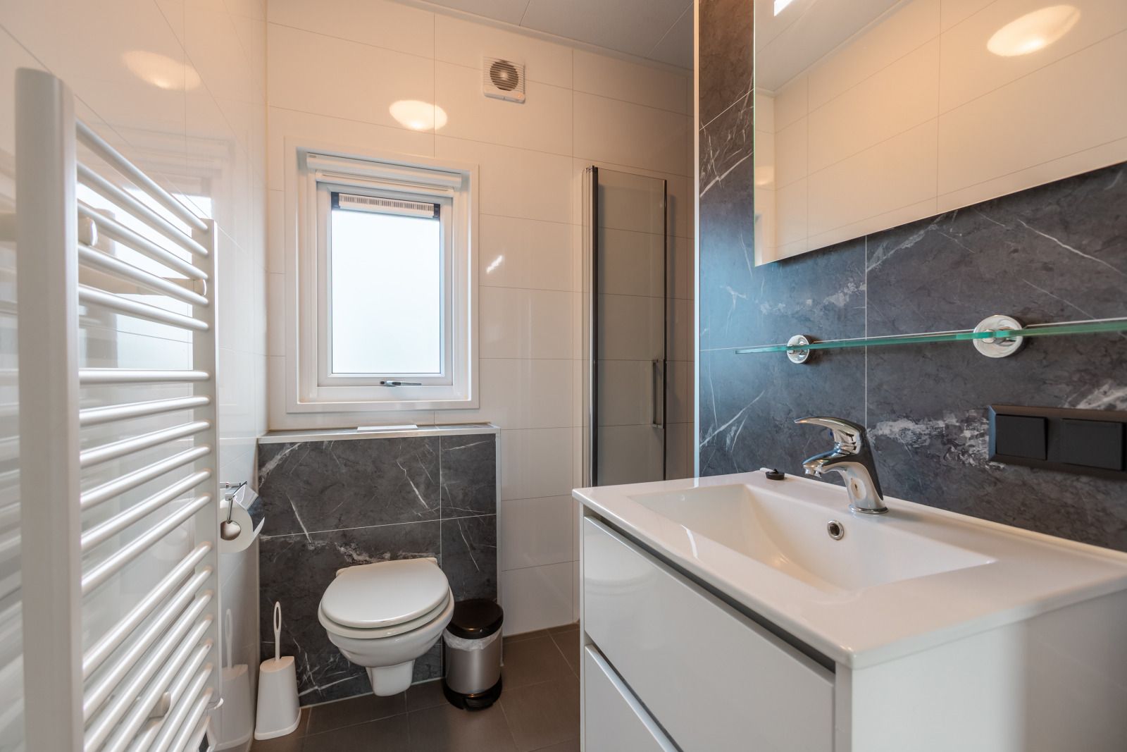 Guest house 550621 - Holiday property Noordwest Overijssel - Vakantiechalet Comfort