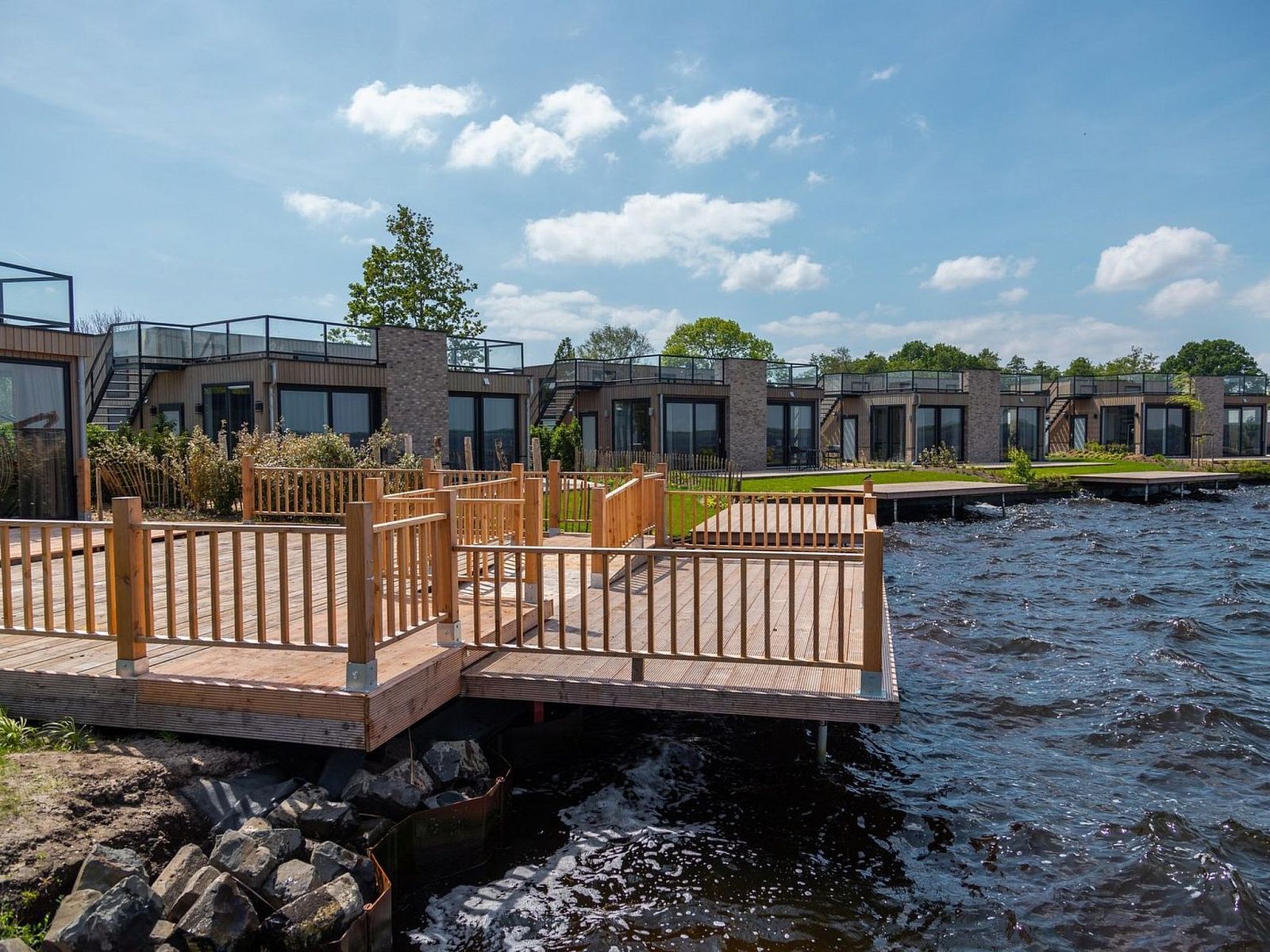 Guest house 550643 - Holiday property Noordwest Overijssel - Vakantiehuis De Wiedense Meren - Villa Waterrijk MIVA | 3p