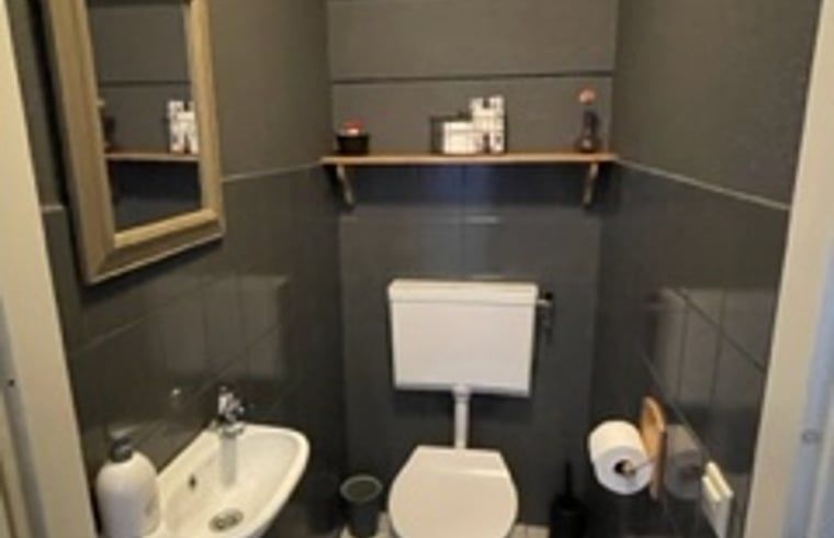 Modern bathroom of Holiday home in IJhorst, equipped with all conveniences in Overijssel.