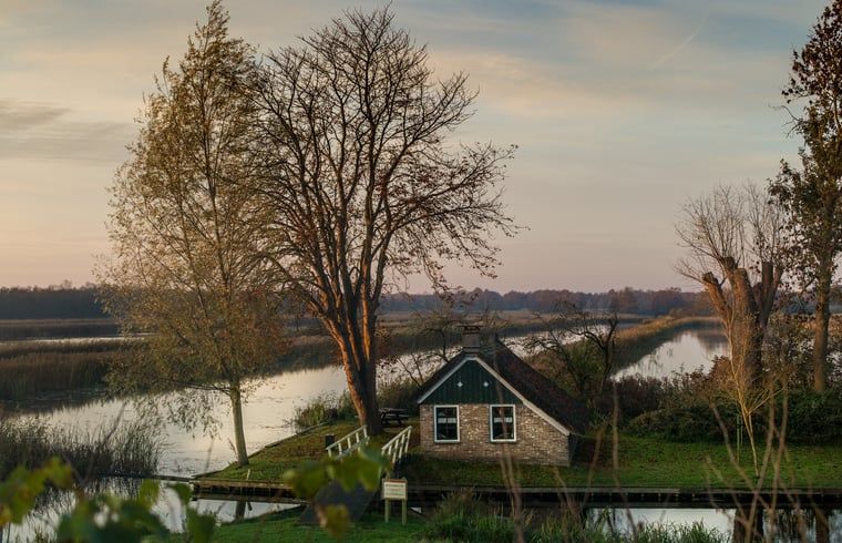 Guest house 551613 - Holiday property Noordwest Overijssel - Vakantiehuisje in Kalenberg