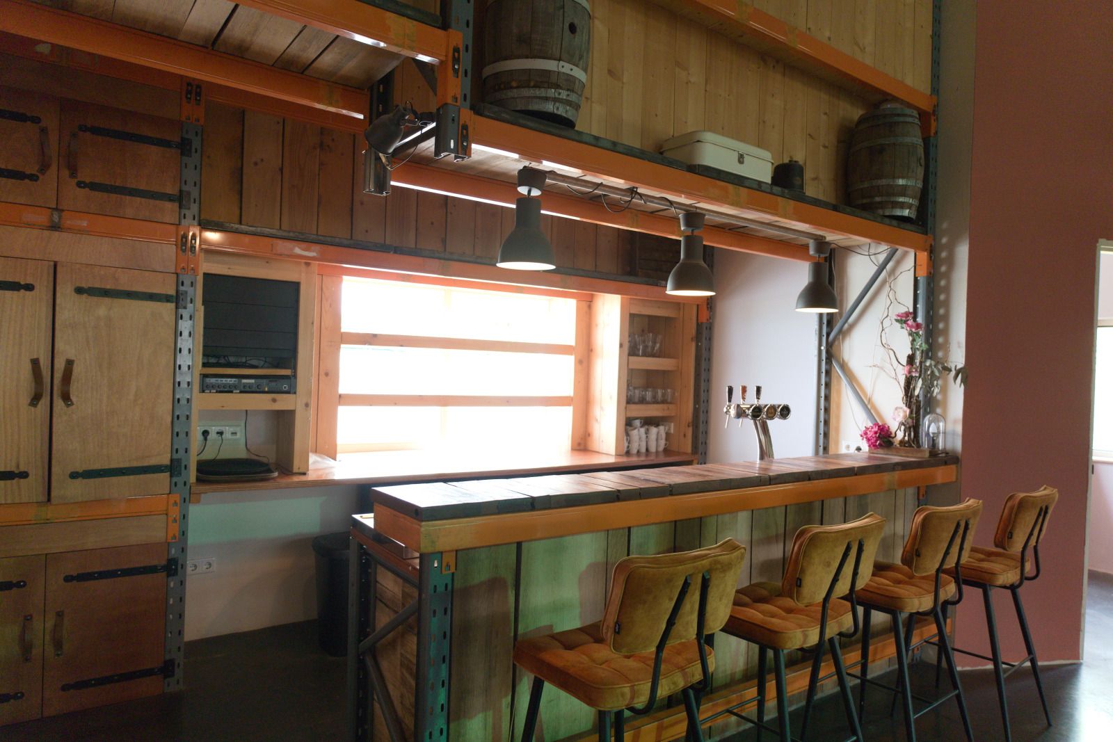 Family activities at OV669 vacation home in Blokzijl, Northwest Overijssel.