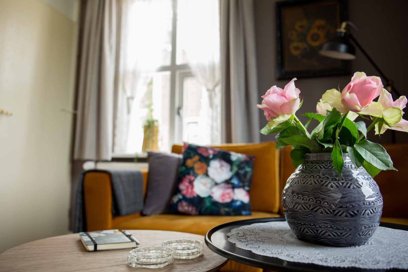 Cozy kitchen area in OV684 vacation home, Blokzijl, with dining area and modern amenities, Northwest Overijssel.