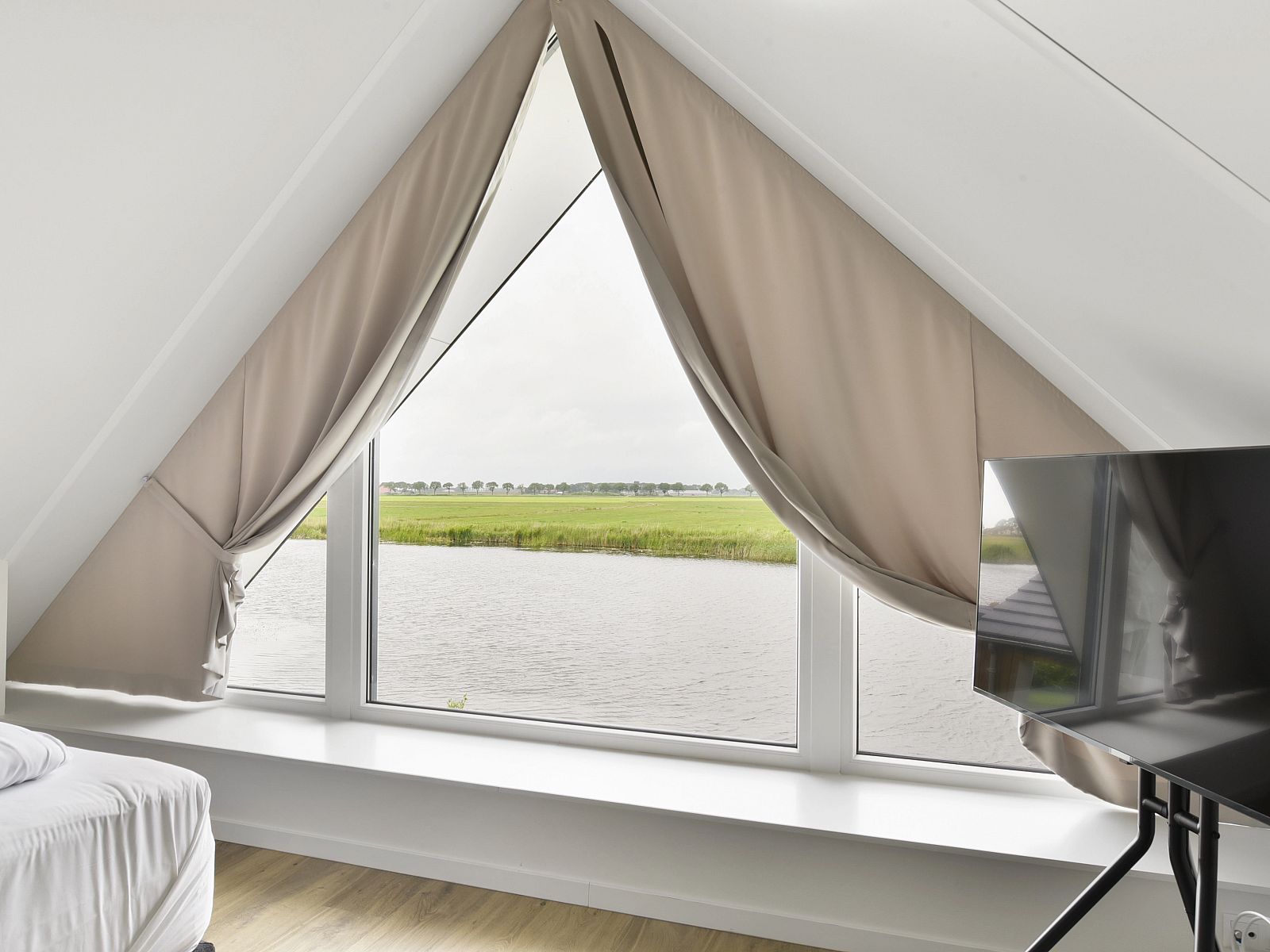 Unterkunft 552332 - Bungalow Noordwest Overijssel - 4-persoons wellnesswoning | 4ELW