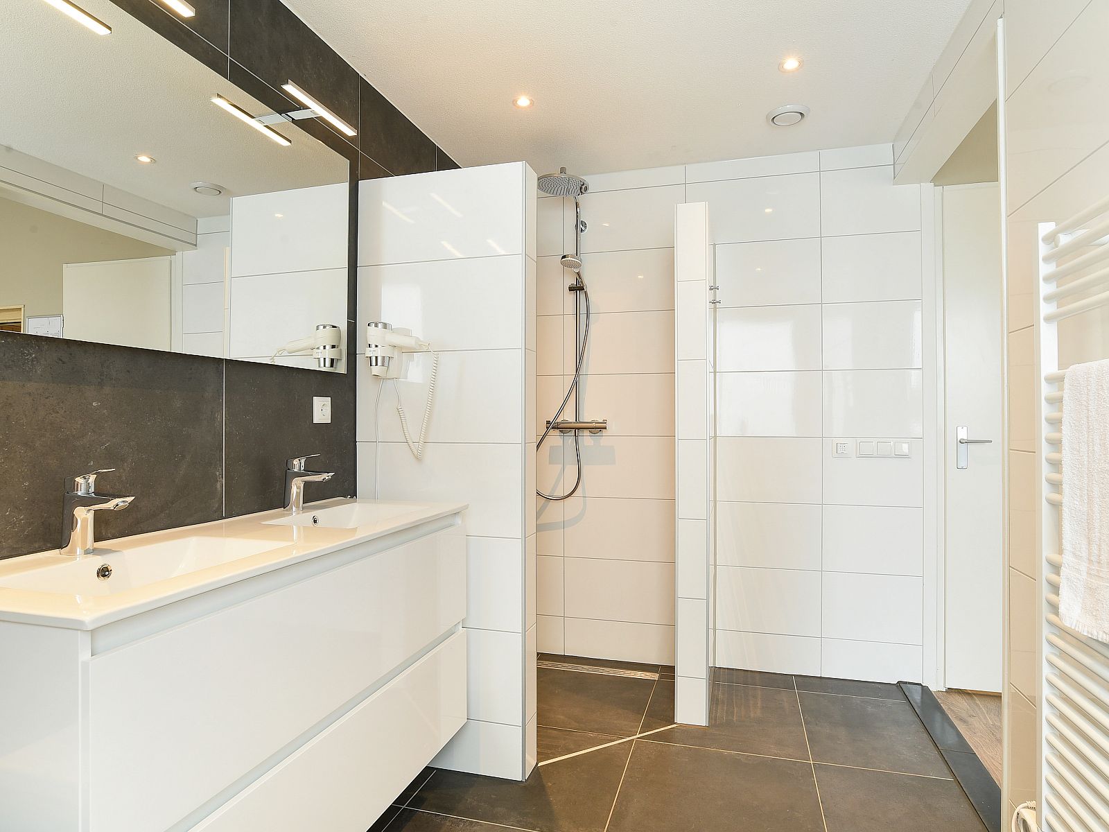 Unterkunft 552333 - Bungalow Noordwest Overijssel - 2-persoons wellnesswoning | 2ELW