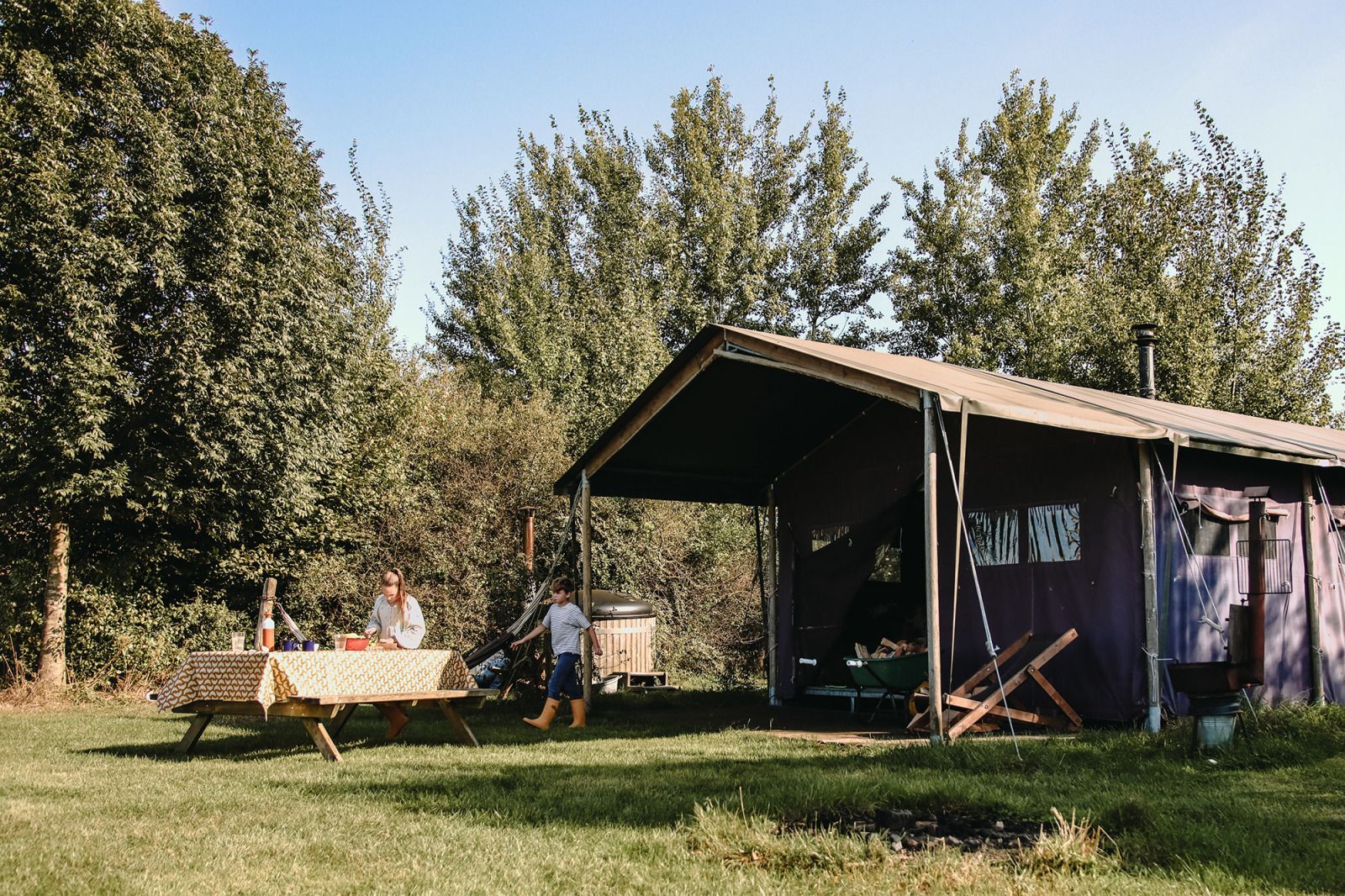Unterkunft 552607 - Zelthaus Noordwest Overijssel - Tenthuisje met warme privédouche bij de boer met hottub