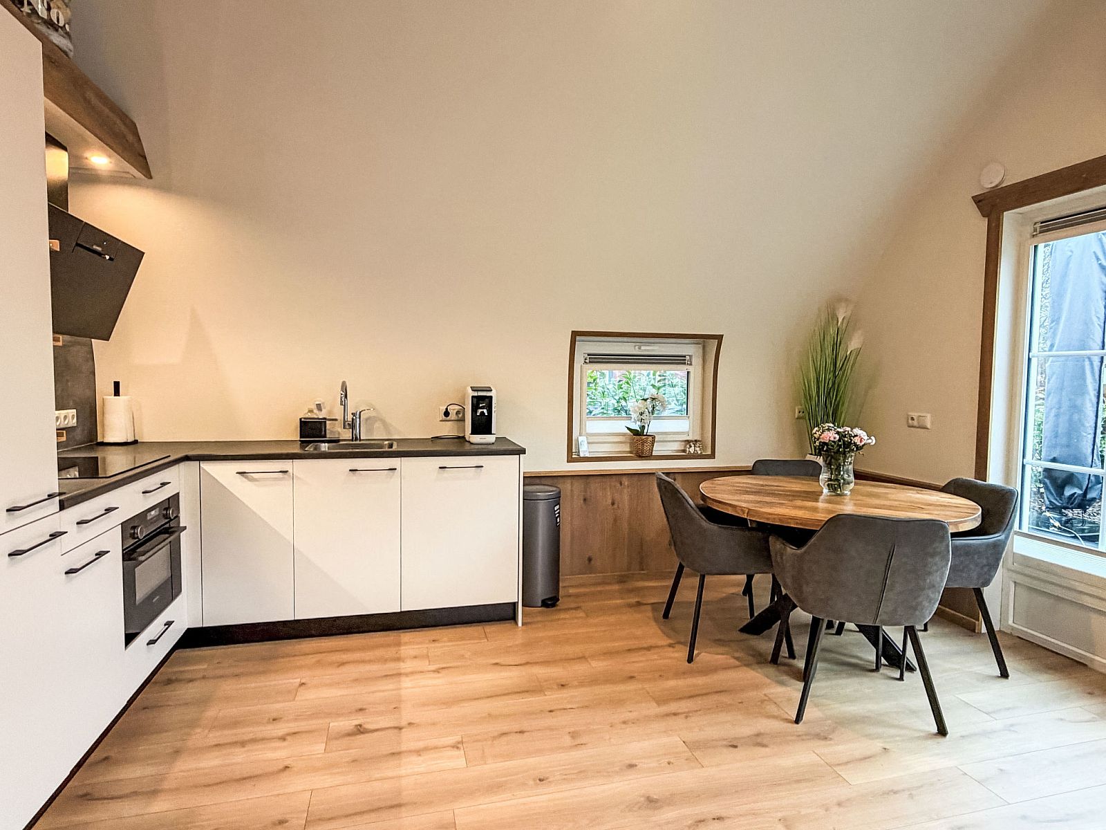 Unterkunft 552701 - Ferienhaus Noordwest Overijssel - Vakantiehuis Romantische Boscottage met Privacy