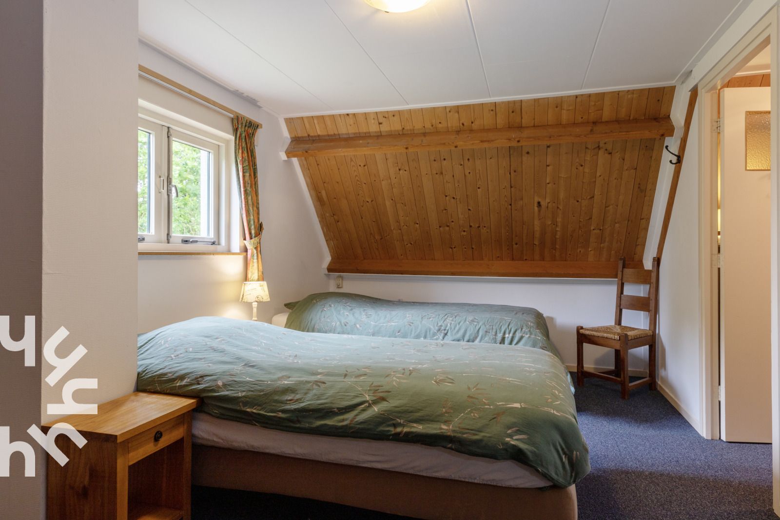 Kinderkamer met ledikant in OV543 vakantiehuis, Eesveen, Noordwest Overijssel.