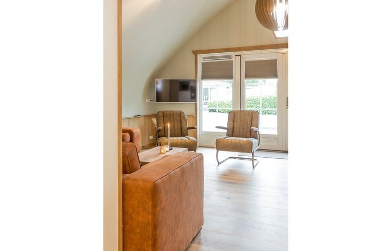 Stilvolle Einrichtung des Ferienhauses in Baars mit modernen Moebeln, Overijssel.