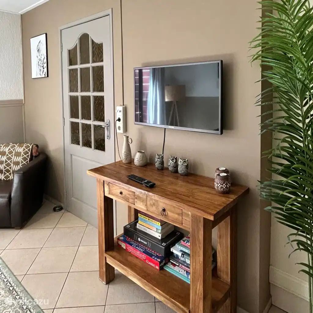 Guest house 560822 - Bungalow Utrecht noord - Authentieke zweedse bungalow