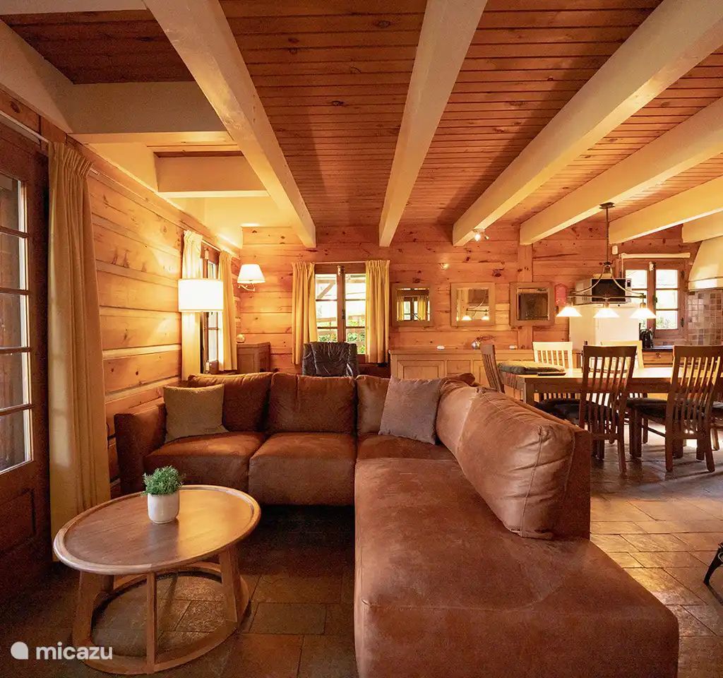 Guest house 560824 - Bungalow Utrecht noord - Romantisch Canadese Loghome