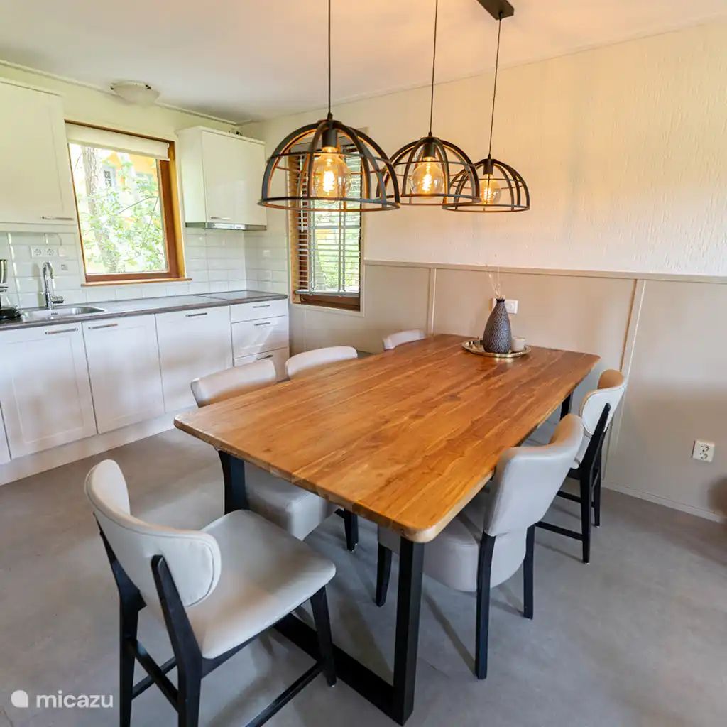 Guest house 560827 - Bungalow Utrecht noord - Sfeervolle vakantiewoning