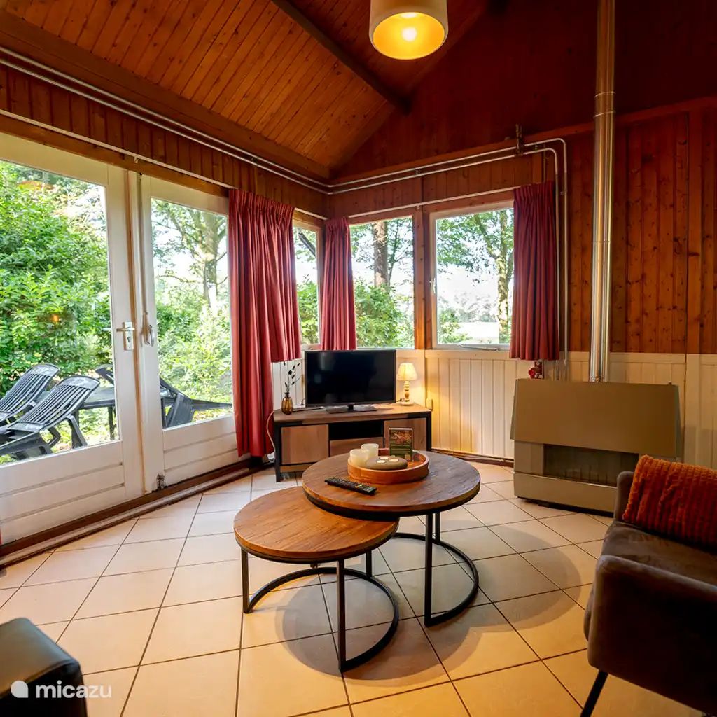 Guest house 560846 - Bungalow Utrecht noord - Knus Natuurhuisje aan Weiland