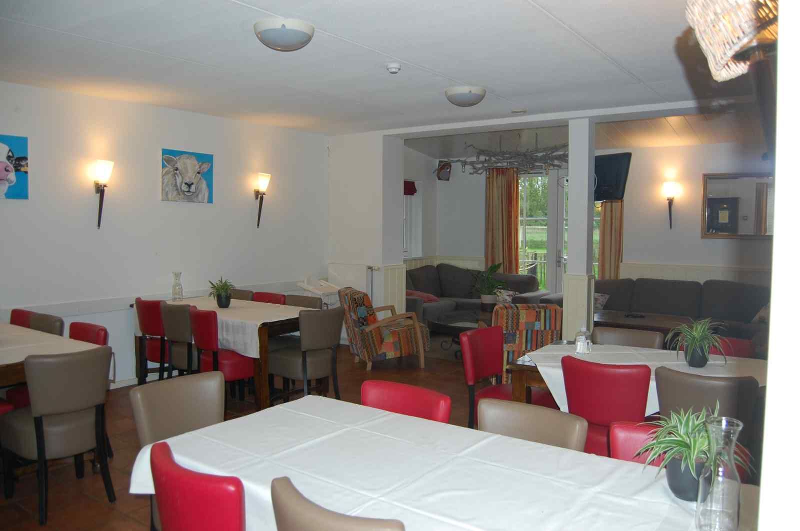 Stilvolles Badezimmer mit Dusche im Ferienhaus UT020 in Vreeland, Utrecht