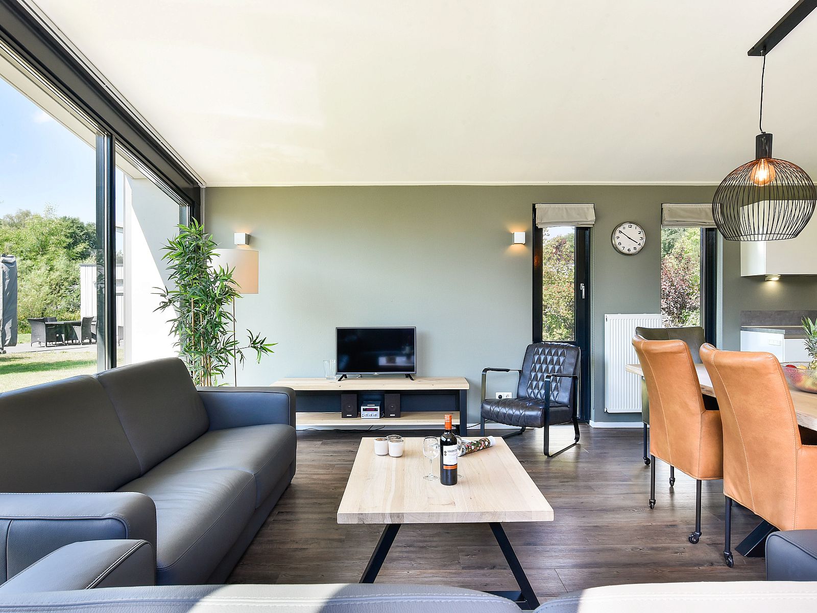 Verblijf 570119 - Bungalow Utrechtse Heuvelrug - Amerongse Berg | 6-persoons woning | 6L