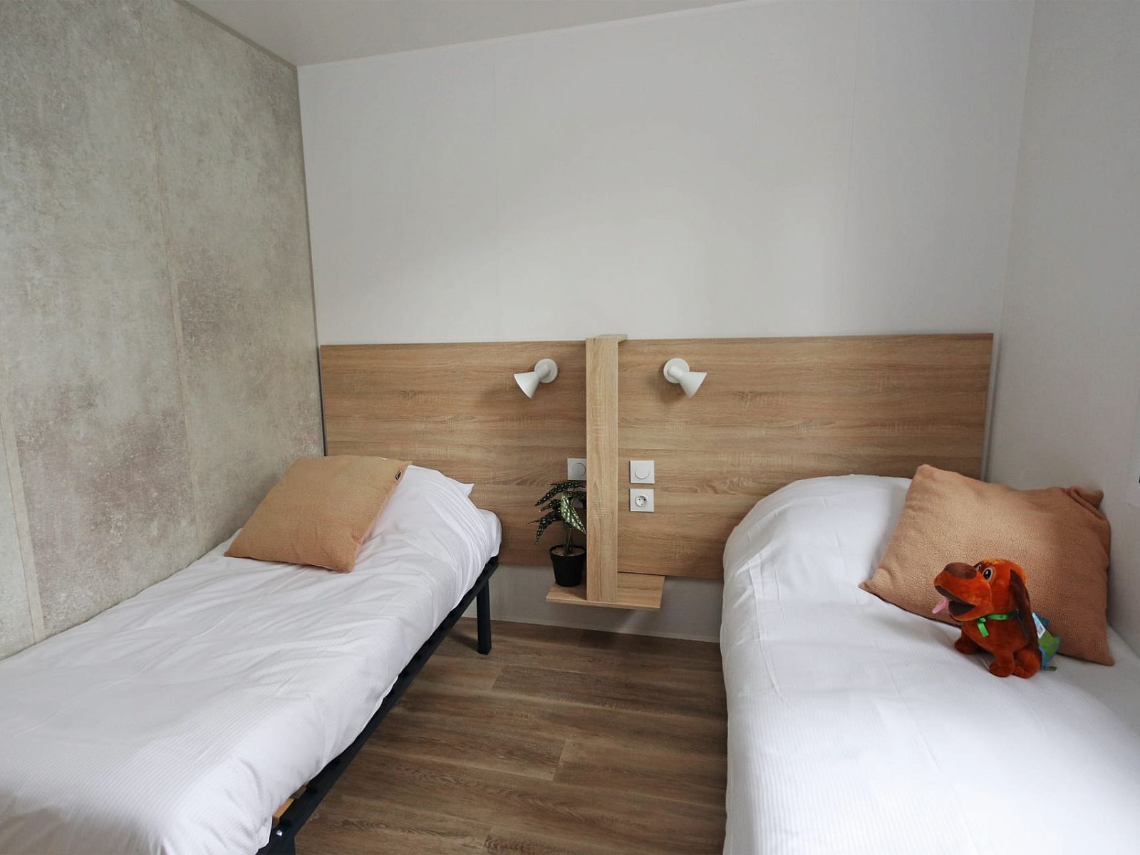 Doppelzimmer im Duo chalet Lunenburg, einem Mobilheim in Doorn, Utrechtse Heuvelrug.