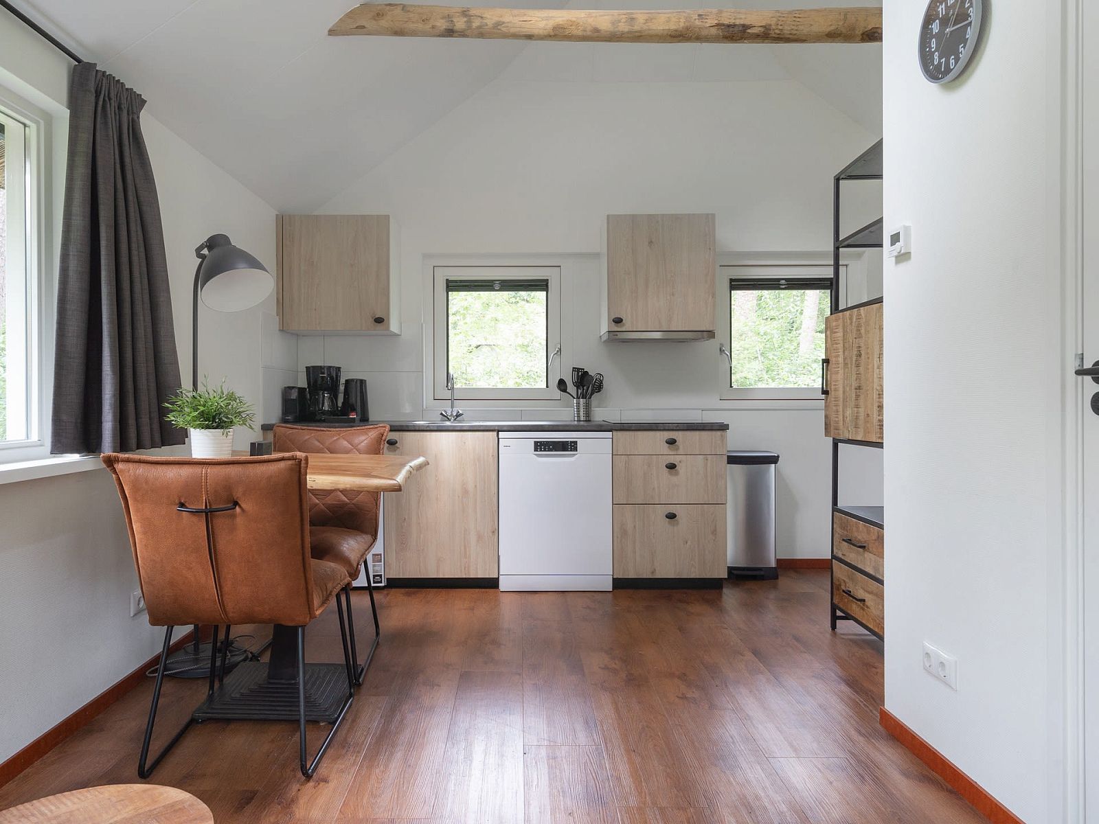 Guest house 570439 - Holiday property Utrechtse Heuvelrug - Bungalow Wallenburg