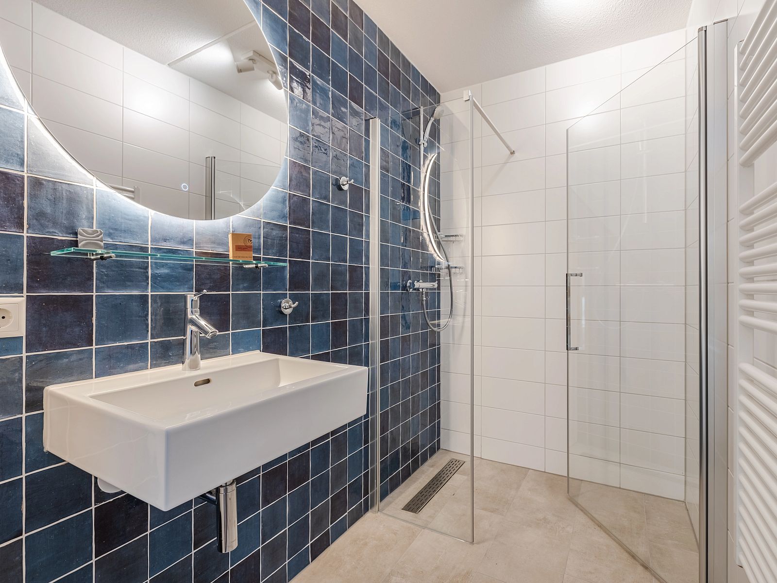 Guest house 5707130 - Bungalow Utrechtse Heuvelrug - 12-persoons villa | 12L