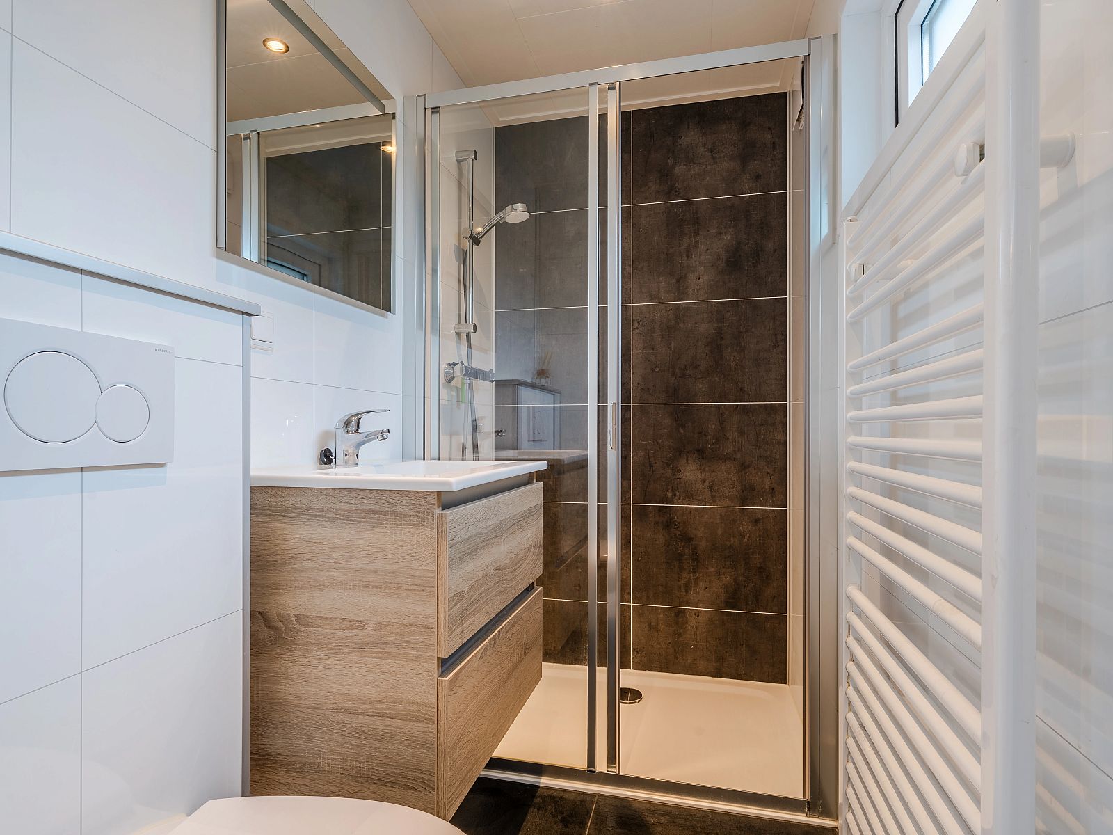 Verblijf 5707132 - Bungalow Utrechtse Heuvelrug - 4-persoons Lodge Hottub | 4BE3