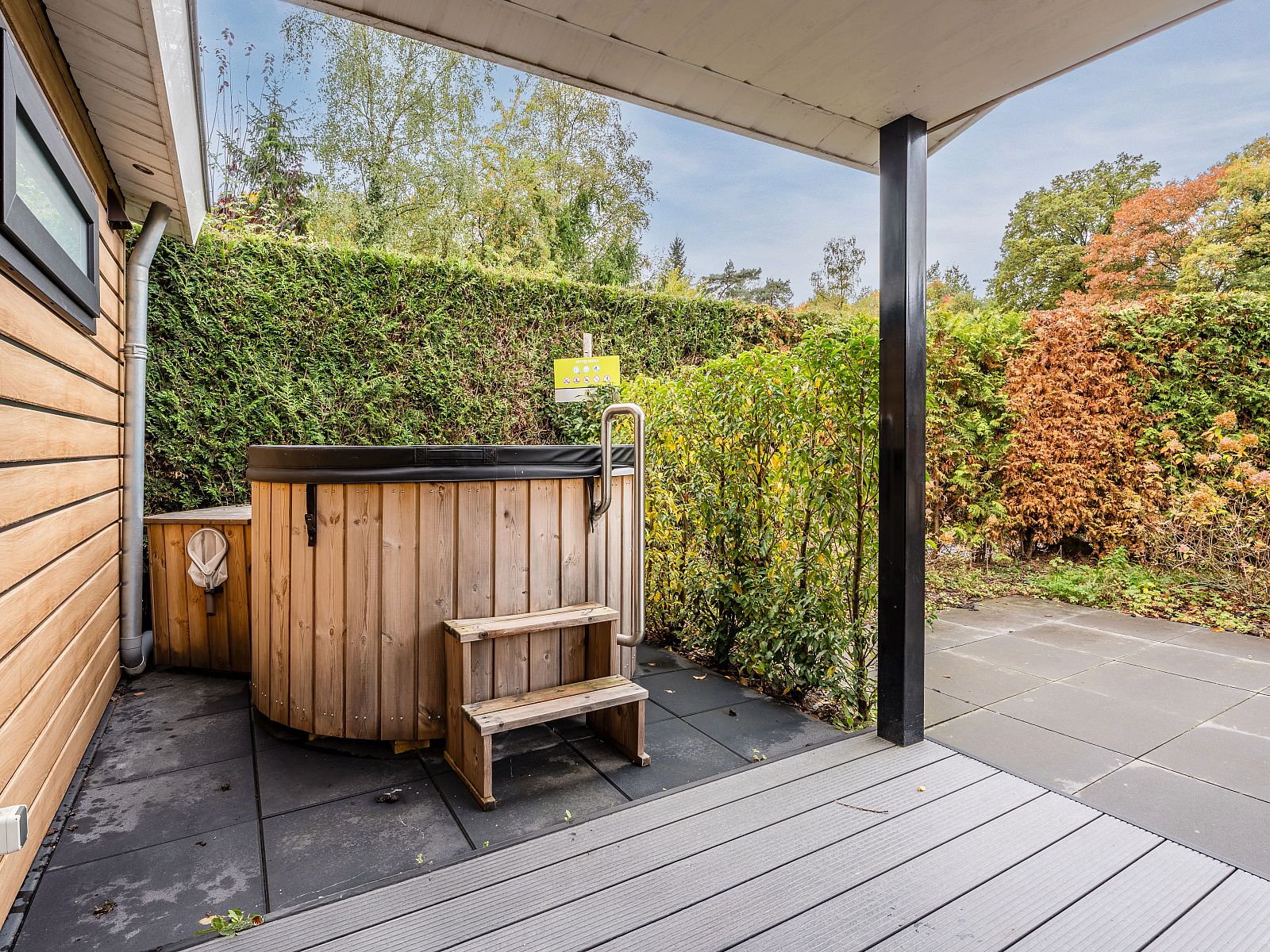 Verblijf 5707132 - Bungalow Utrechtse Heuvelrug - 4-persoons Lodge Hottub | 4BE3