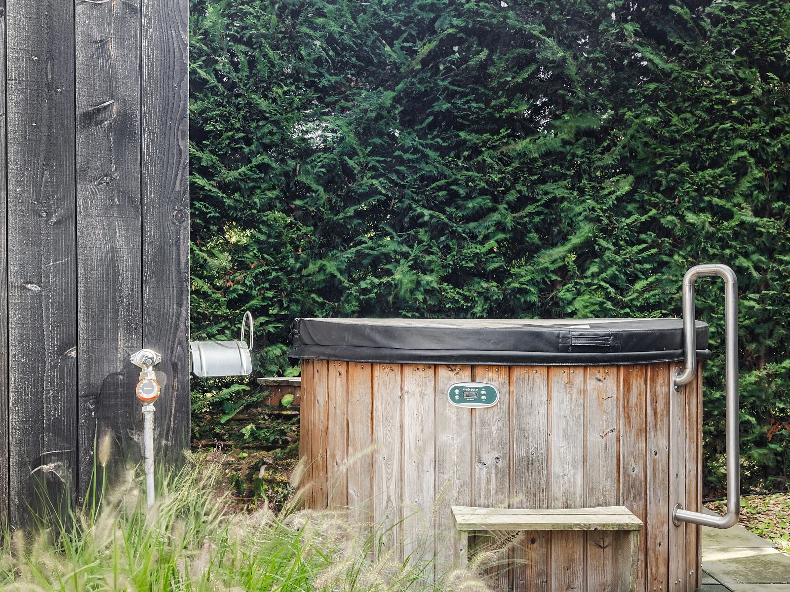 Unterkunft 5707146 - Bungalow Utrechtse Heuvelrug - 4-6 persoons Hottub Lodge | 4-6B2