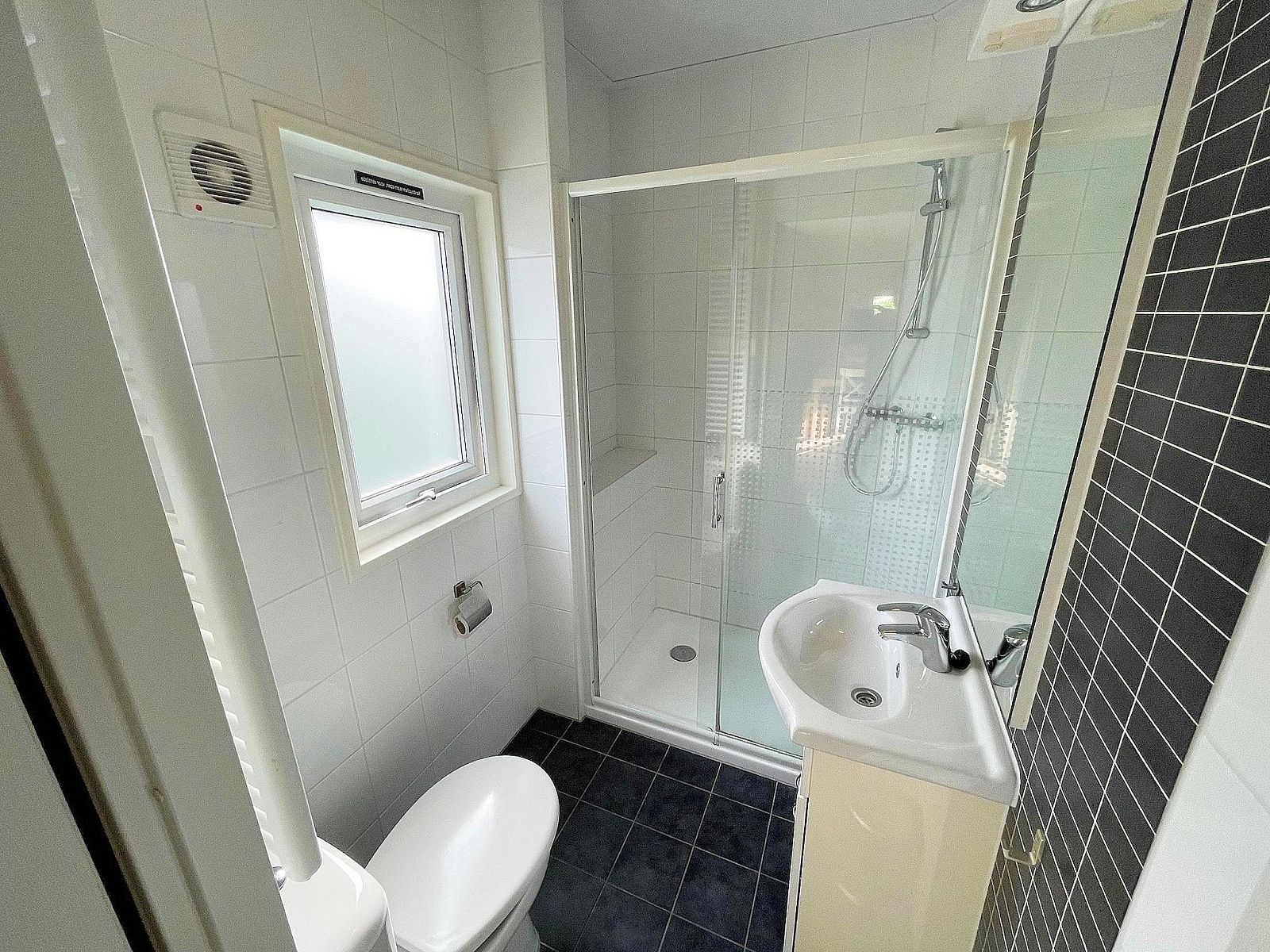 Guest house 571607 - Chalet Utrechtse Heuvelrug - Vakantiepark de Tabaksschuur 2