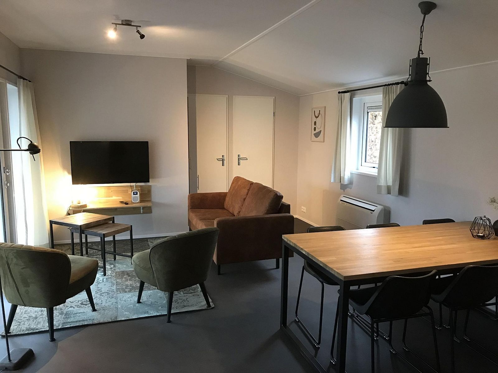 Guest house 571608 - Chalet Utrechtse Heuvelrug - Vakantiepark de Tabaksschuur 3