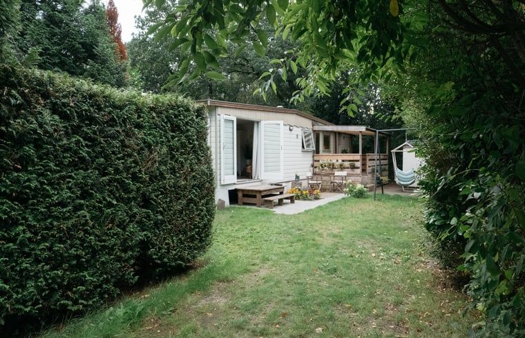 Buitenaanzicht van Huisje in Maarn, vakantiehuis op de Utrechtse Heuvelrug.