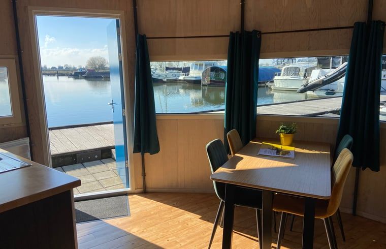 Guest house 581006 - Holiday property Utrecht eo - Huisje in IJsselstein