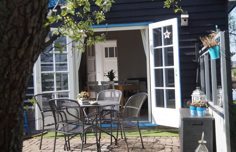 Sonnige Terrasse im Cottage in Zegveld, ideal fuer Entspannung in Zegveld, Utrecht eo, Utrecht.