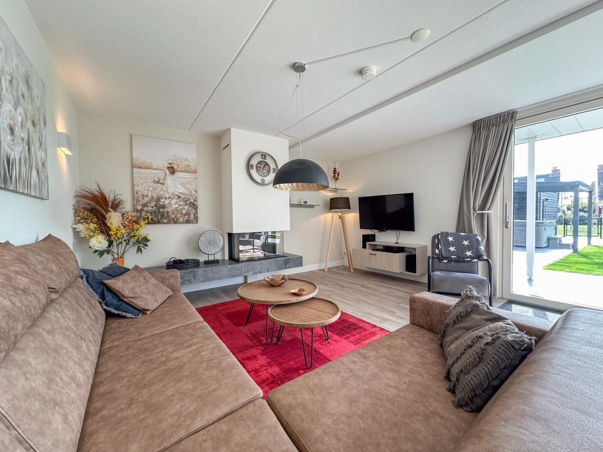 Comfortabele woonkamer van Coast and Calm 63 vakantiehuis in Colijnsplaat, Noord-Beveland, Zeeland