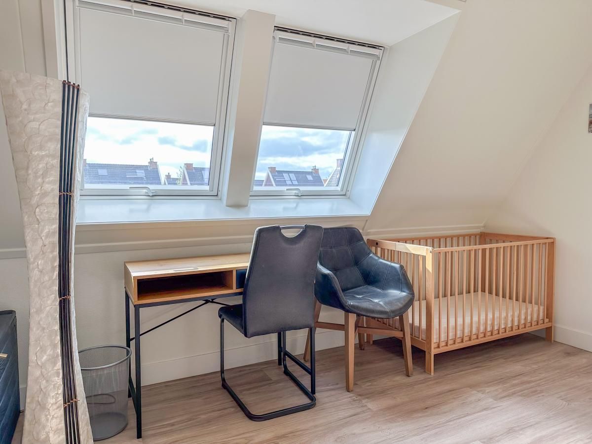 Luxe badkamer met bad in Coast and Calm 63 vakantiehuis, Colijnsplaat, Noord-Beveland, Zeeland