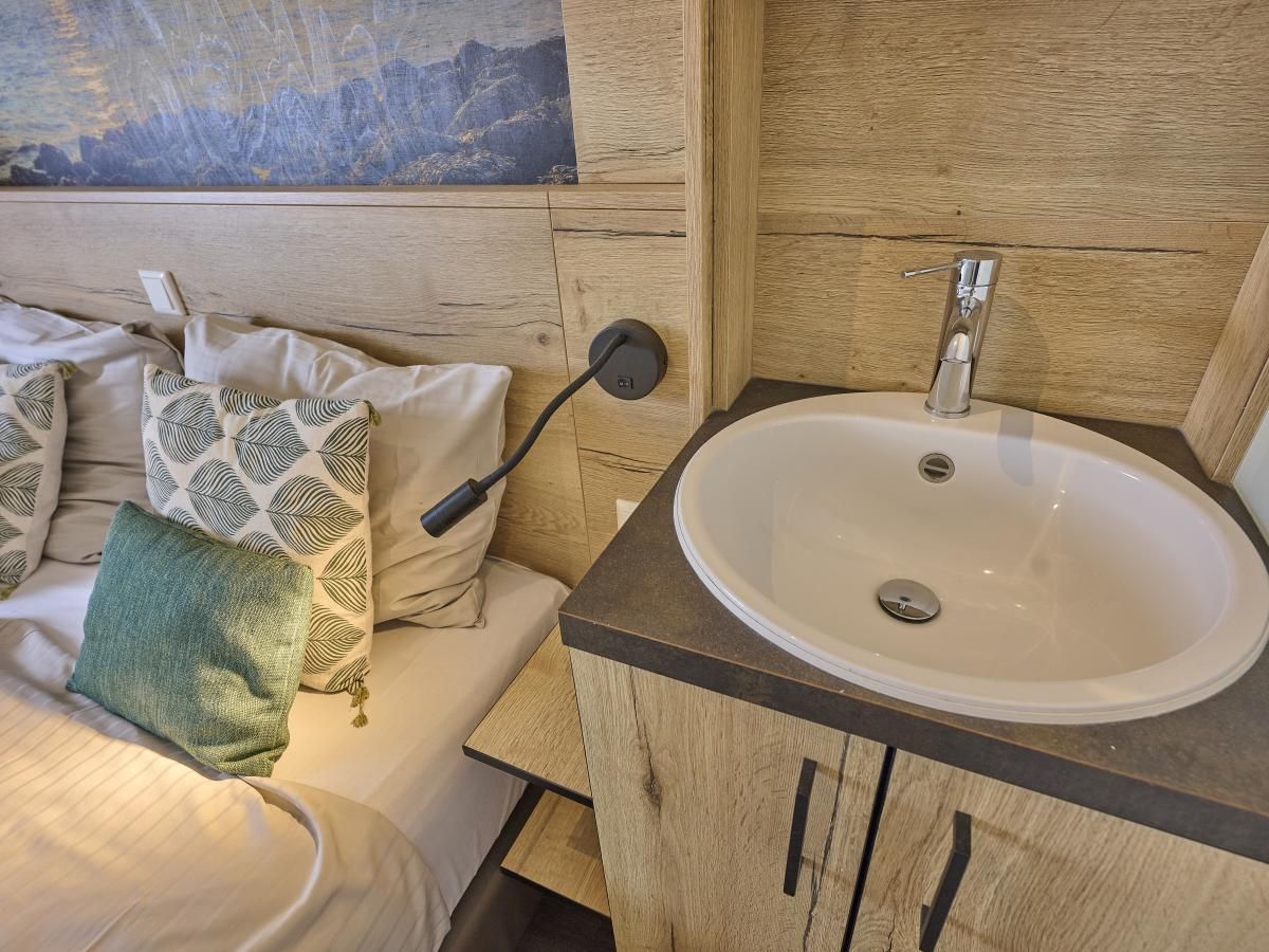 Guest house 590250 - Holiday property Noord-Beveland - Sauna Zee 27H