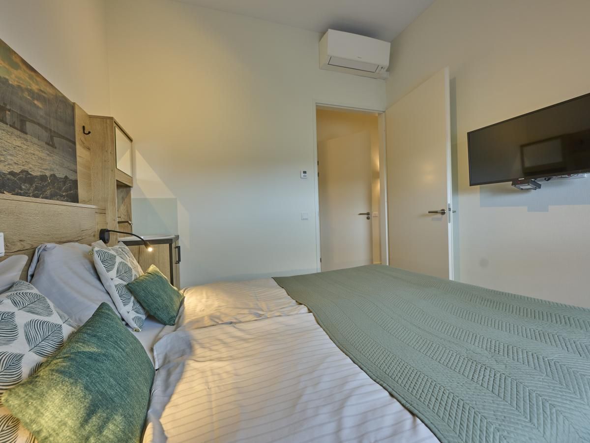 Guest house 590250 - Holiday property Noord-Beveland - Sauna Zee 27H