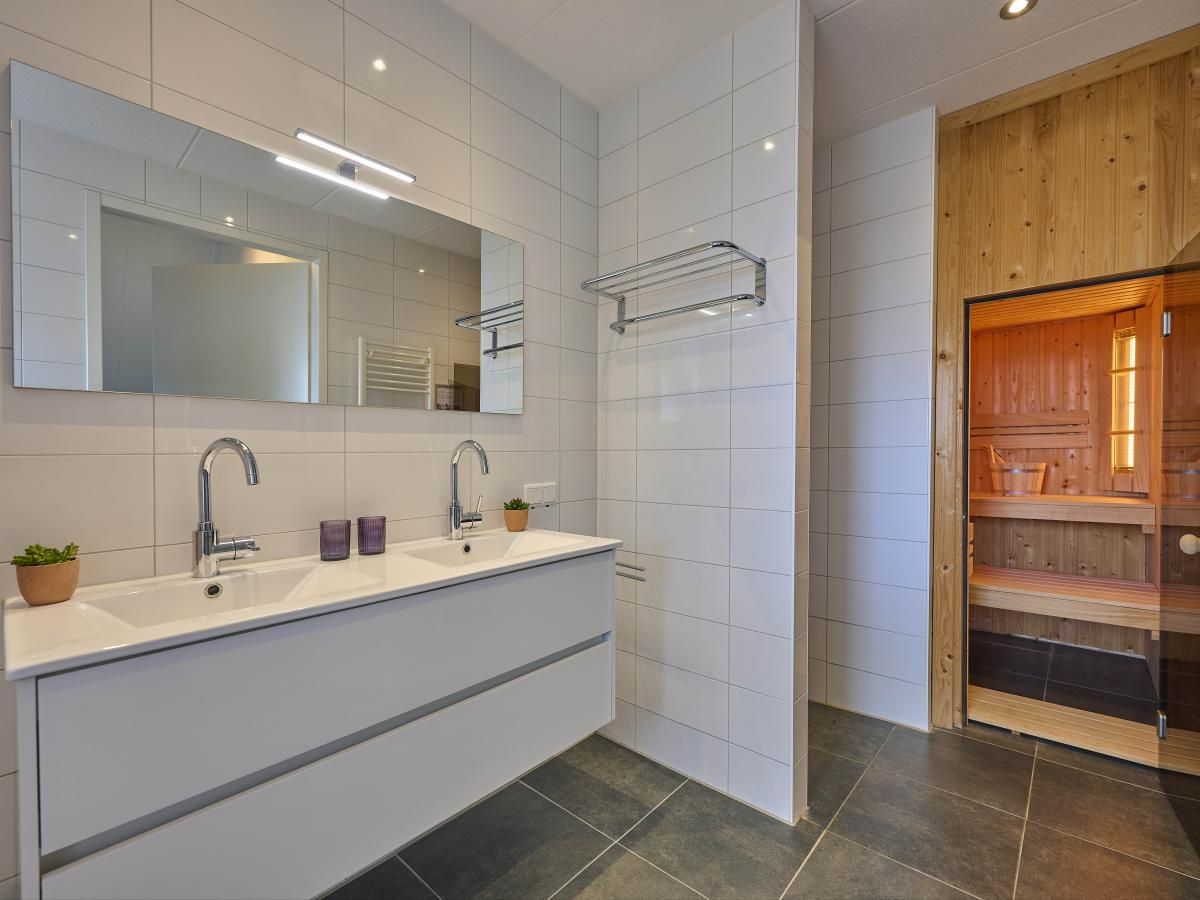 Guest house 590251 - Holiday property Noord-Beveland - SeaLuxe Suite 27i