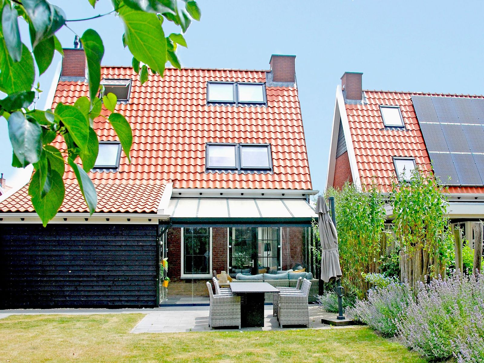 Guest house 590264 - Holiday property Noord-Beveland - Zeeuwse Pracht 8 p welness