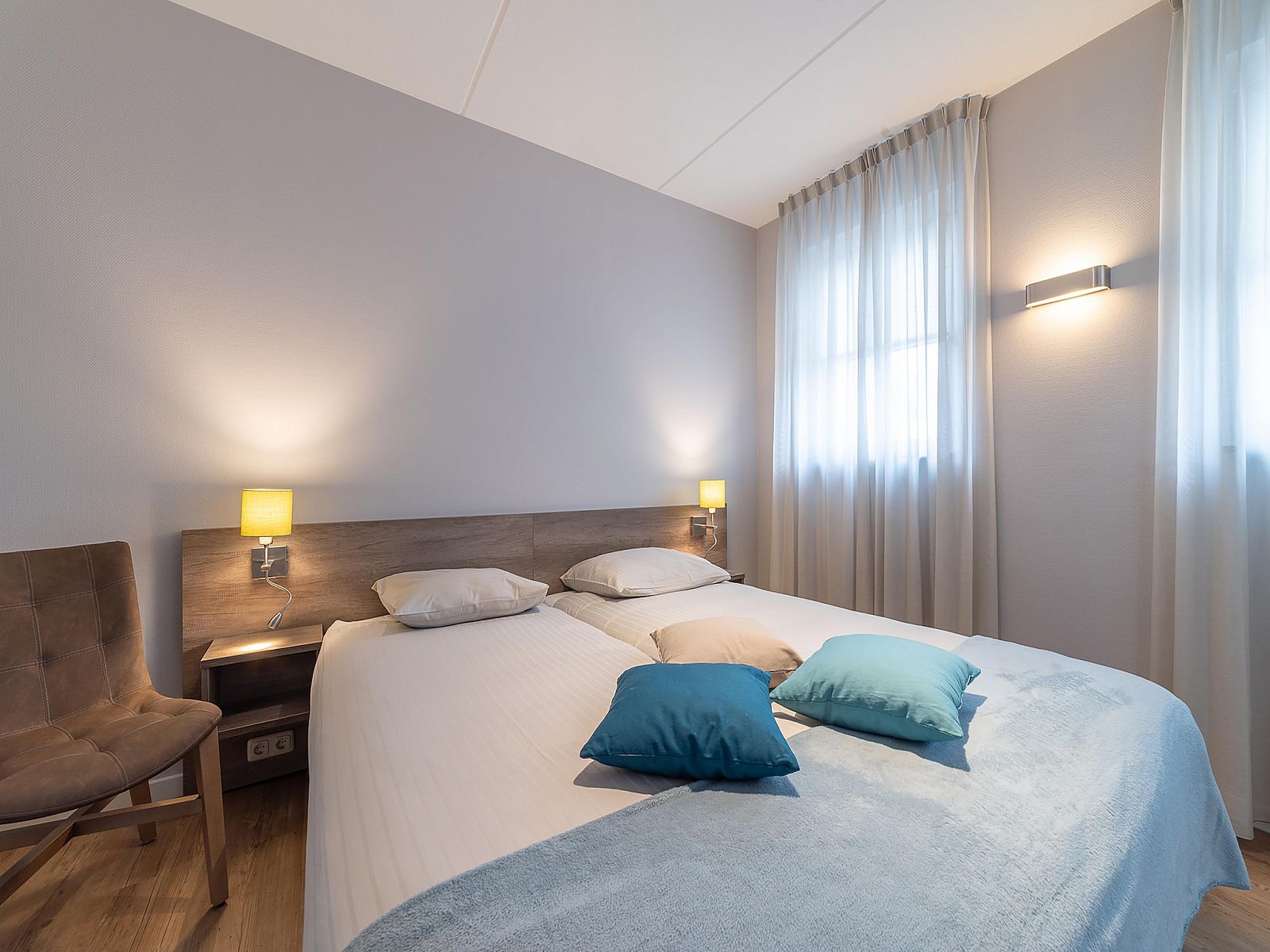 Guest house 590264 - Holiday property Noord-Beveland - Zeeuwse Pracht 8 p welness