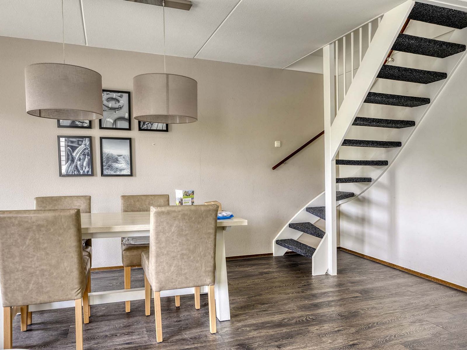 Guest house 590309 - Holiday property Noord-Beveland - Vrijstaande woning in kamperland