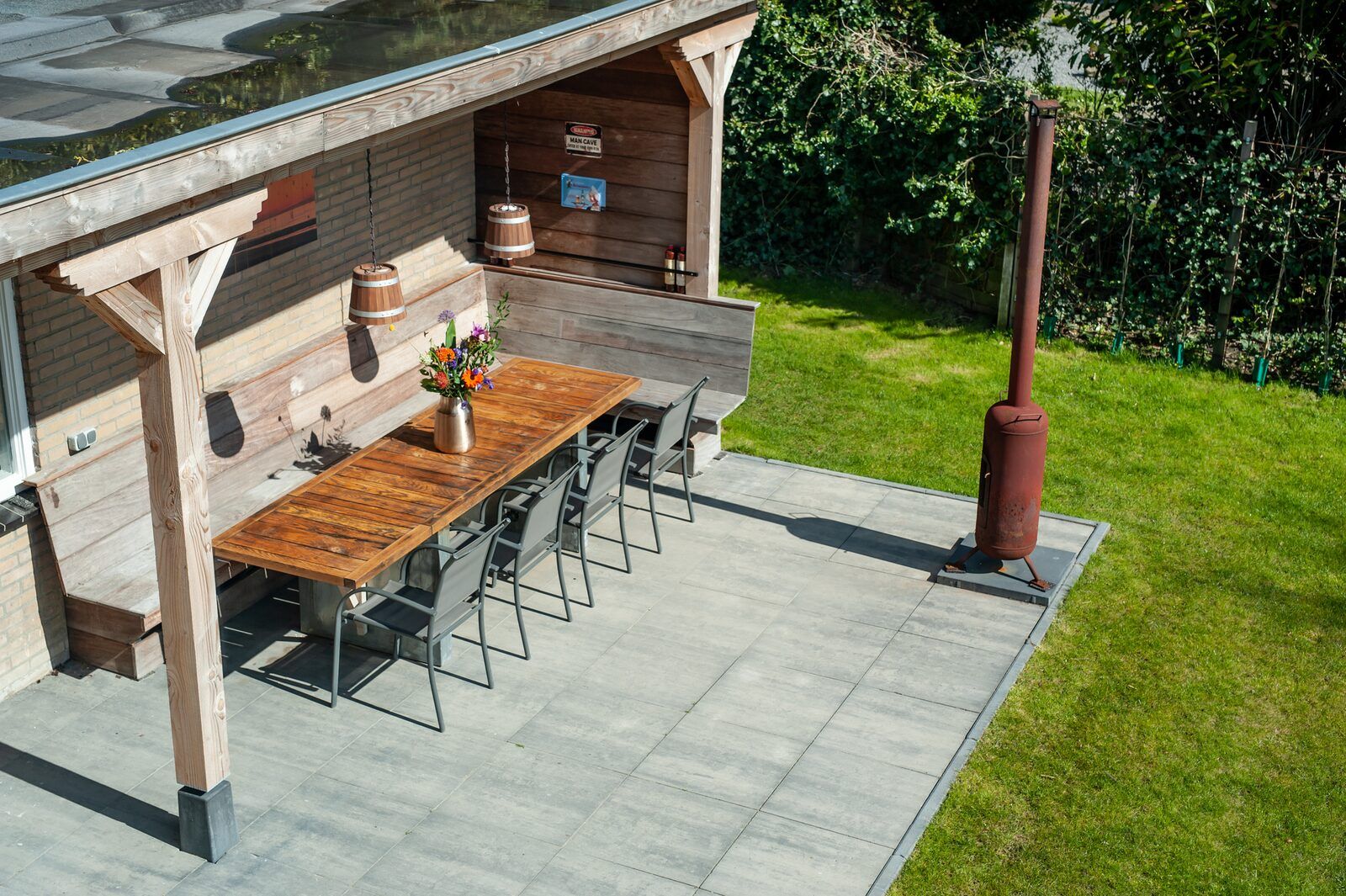 Overdekt terras in Zwanenlaan 26 | De Schotsman vakantiehuis in Kamperland, Noord-Beveland.