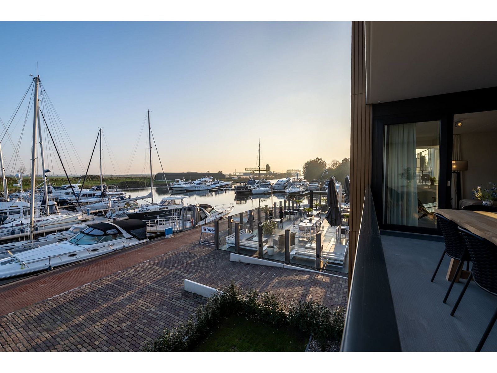 Guest house 5903168 - Apartment Noord-Beveland - Harbour Loft 1K Residence Marina havenzicht