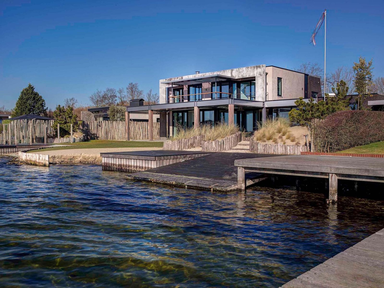 Guest house 5903168 - Apartment Noord-Beveland - Harbour Loft 1K Residence Marina havenzicht
