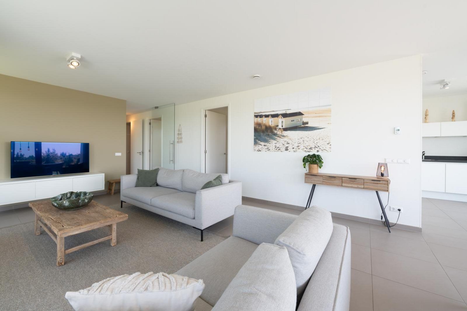 Stijlvolle woonkamer in Duinvallei 29 | De Groote Duynen, Kamperland. Vakantiehuis met moderne inrichting, Noord-Beveland, Zeeland.