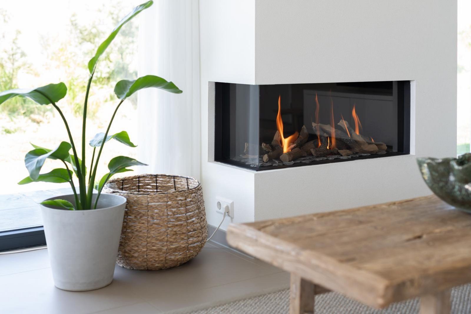 Ruim terras met parasol in Duinvallei 29 | De Groote Duynen, Kamperland. Vakantiehuis in Noord-Beveland, Zeeland.