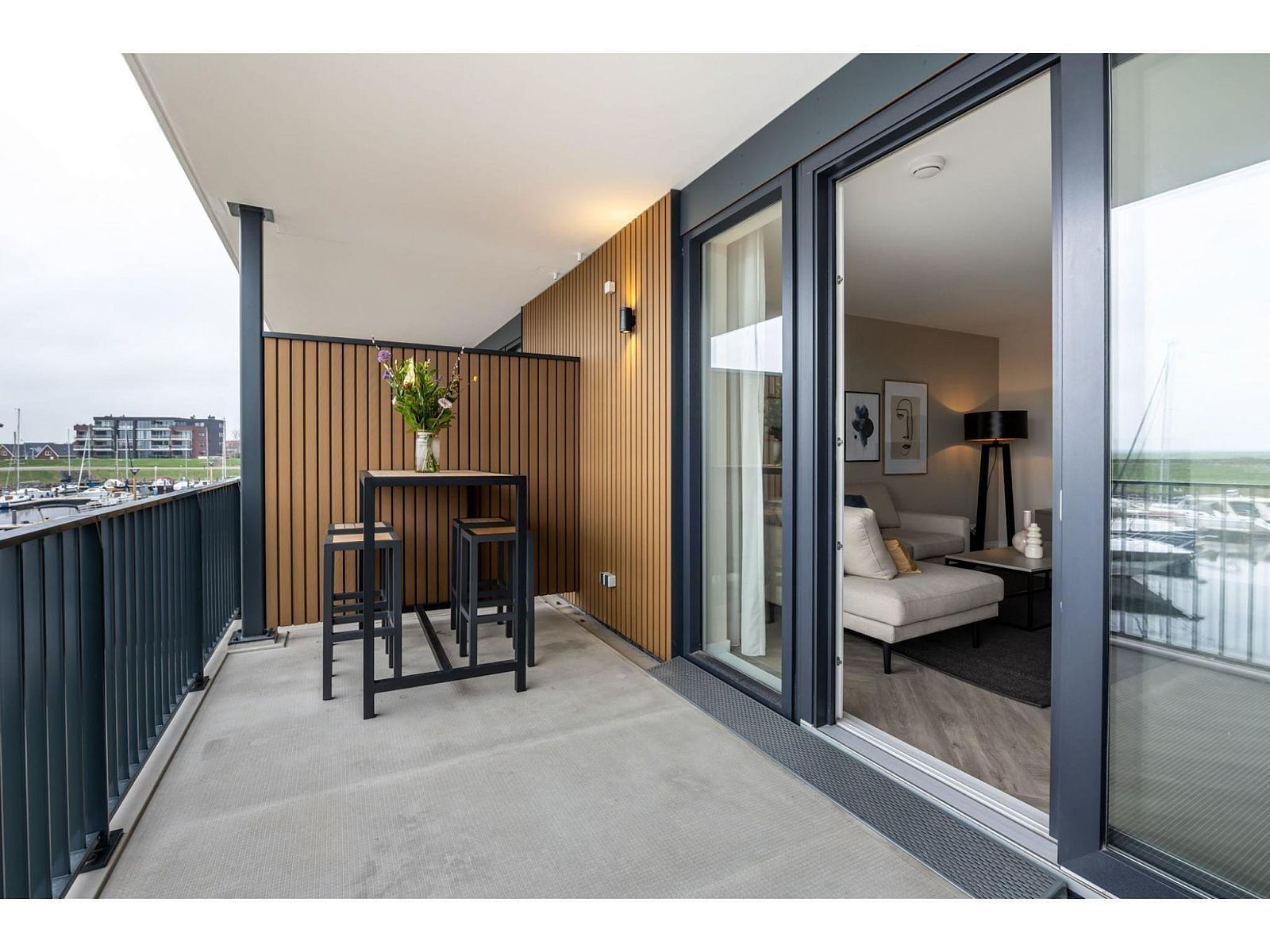 Guest house 5903174 - Apartment Noord-Beveland - Harbour Loft1J-havenzicht