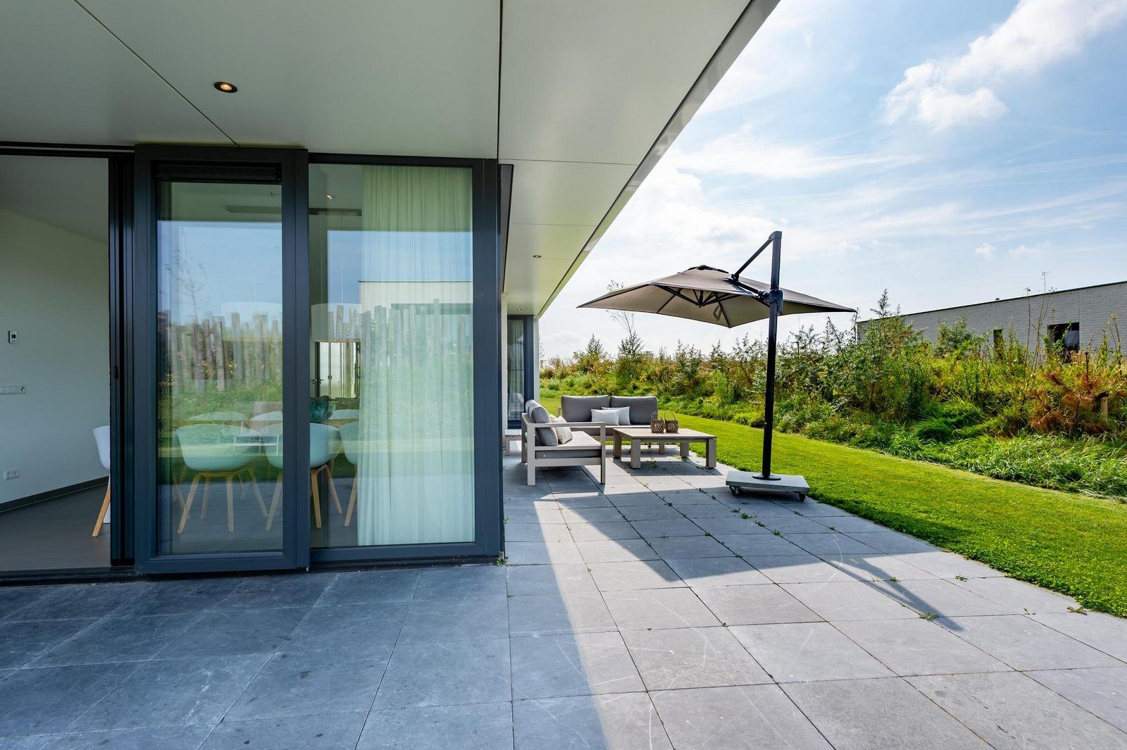 Kueche und Korridor im Ferienhaus Duinvallei 19 in De Groote Duynen, Kamperland