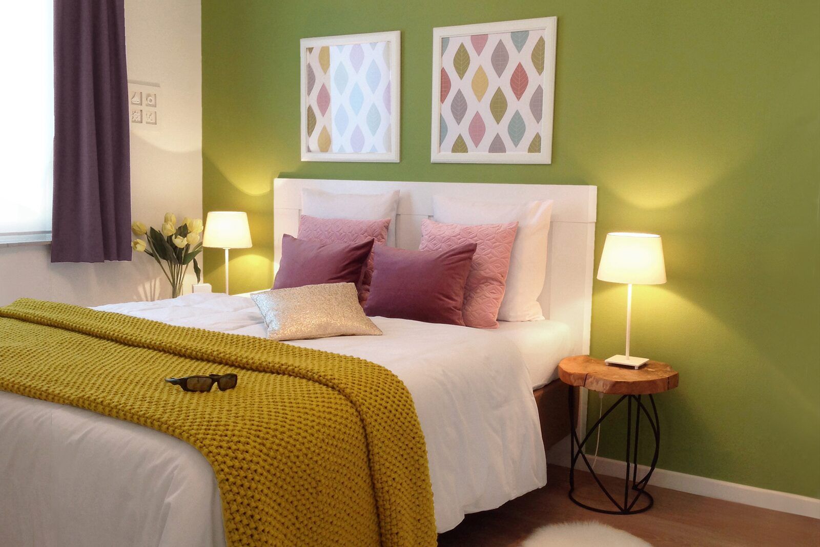 Stylish bedroom in Ostrea 16 vacation home, Roompot Beach Resort, Kamperland, Zeeland.